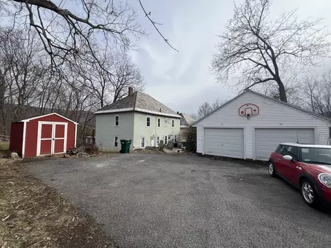 23-25 Laurel, North Adams, MA 01247
