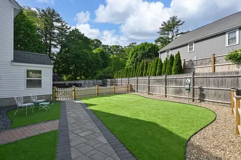 32 Iverson Rd, Beverly, MA 01915 photo 8