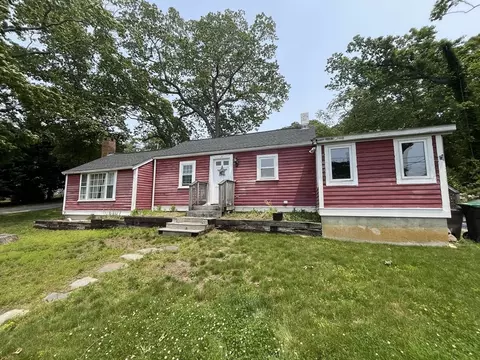 77 Homestead Ave, Marshfield, MA 02050