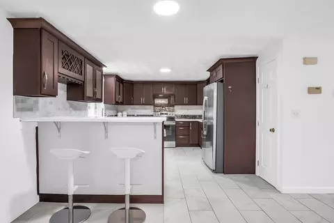 Kitchen - 2 Vera Rd, Middleton, MA 01949 photo 1 of 4
