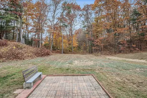 Exterior - 2 Vera Rd, Middleton, MA 01949 photo 3 of 3