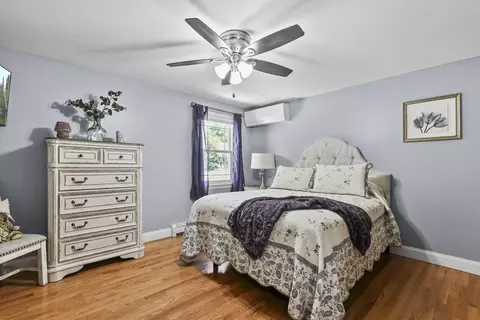 49 Anson St, Chicopee, MA 01020 photo 13