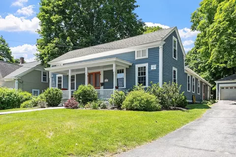103 Central St, West Boylston, MA 01583