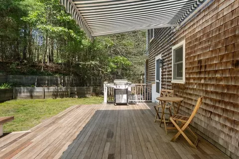 Exterior - 20 Jones Rd, Mashpee, MA 02649 photo 2 of 6