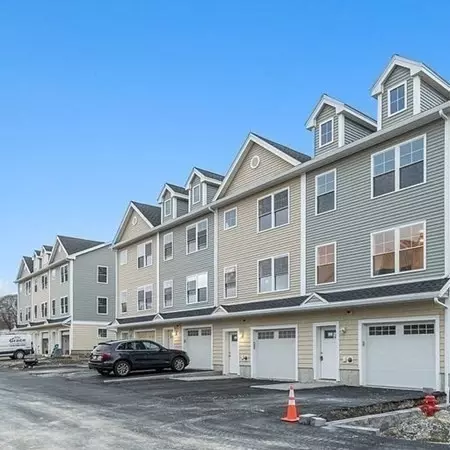 1563 Andover St #7, Tewksbury, MA 01876
