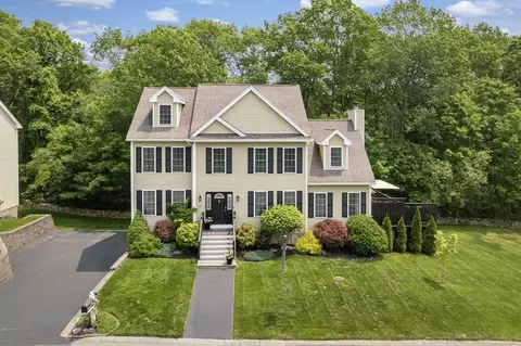 66 Saville, North Andover, MA 01845