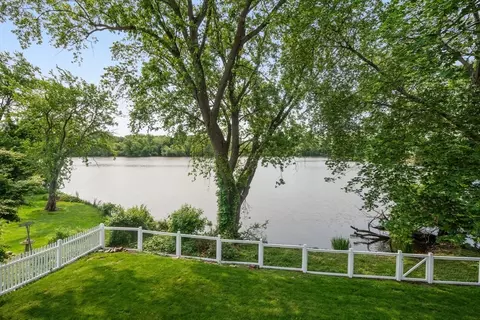 89 Oliver Rd, Belmont, MA 02478