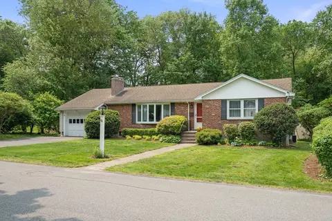 88 Chickering Rd, Dedham, MA 02026