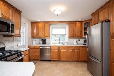 5 Christopher Dr, Milton, MA 02186 photo 21
