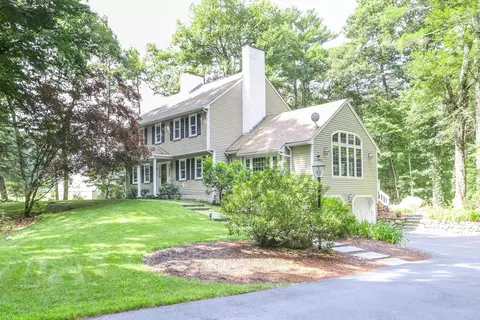 27 Spywood Rd, Sherborn, MA 01770