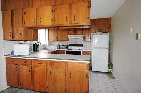 5 Susan Rd #8, Wareham, MA 02571 photo 4