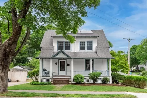 454 Webster St, Needham, MA 02494