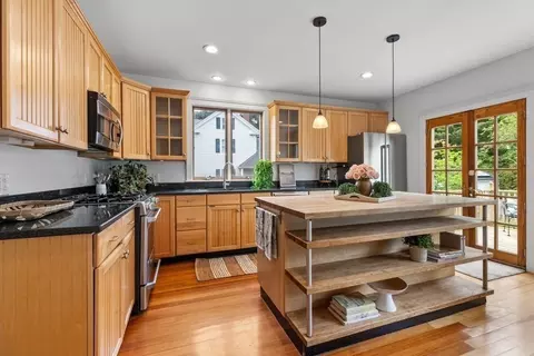 454 Webster St, Needham, MA 02494 photo 13