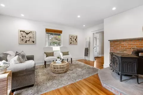 454 Webster St, Needham, MA 02494 photo 7