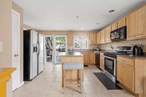 285 Killdeer Rd, Webster, MA 01570 photo 18