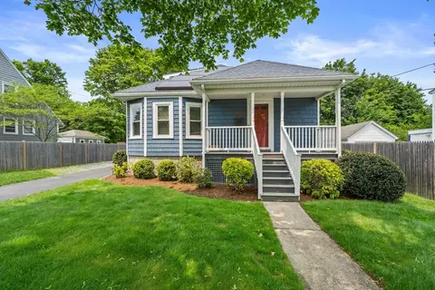 458 Pleasant St, Weymouth, MA 02190