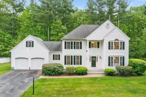 21 Butterfield Ln, Westford, MA 01886