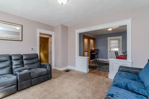 50 Duryea St, Springfield, MA 01104 photo 5