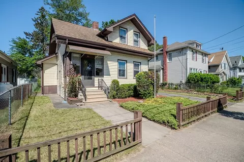 50 Duryea St, Springfield, MA 01104 photo 2
