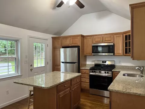 1 Main St, Townsend, MA 01469 photo 4