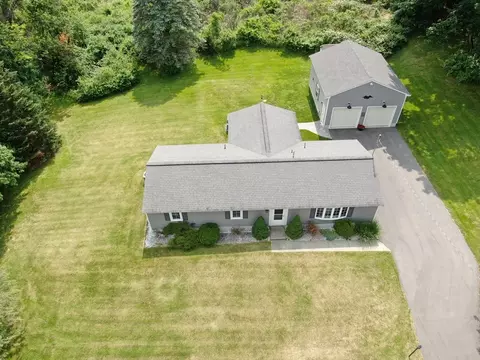 31 Harmony Ln, Marlborough, MA 01752