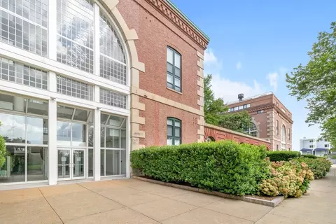 42 8th St #2312, Boston, MA 02129