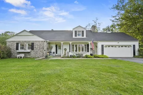 3022 Chestnut Hill Ave, Athol, MA 01331