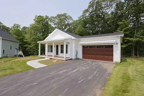 2 Cooper Rd, Millbury, MA 01527