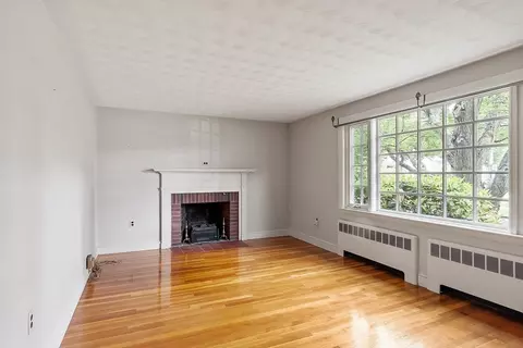 8 Mitchell Ln, Wakefield, MA 01880 photo 13