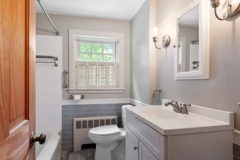 8 Mitchell Ln, Wakefield, MA 01880 photo 21