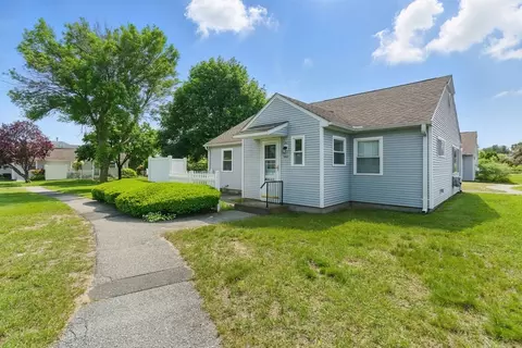 1064 James St #1064, Chicopee, MA 01022