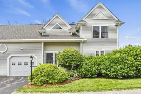 7 Myra Ln #11, Worcester, MA 01606