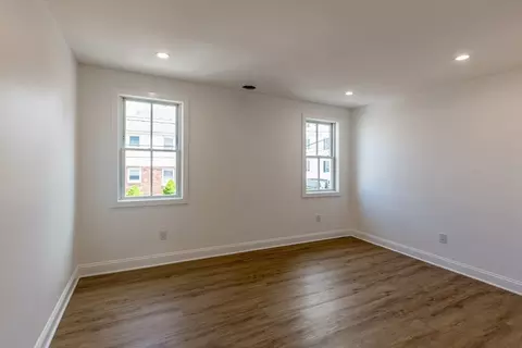 247 Pitman St, Fall River, MA 02723 photo 28