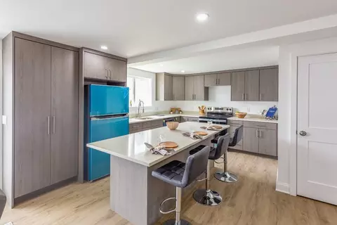 247 Pitman St, Fall River, MA 02723 photo 9