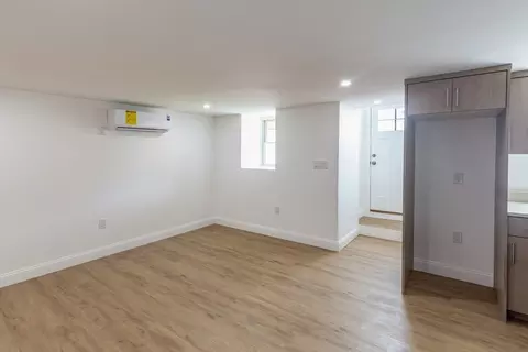 247 Pitman St, Fall River, MA 02723 photo 17
