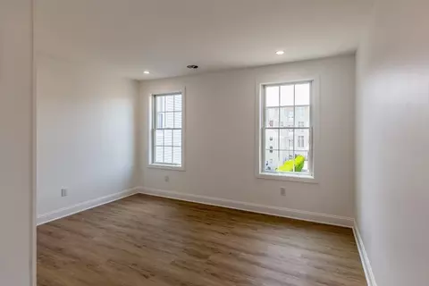 247 Pitman St, Fall River, MA 02723 photo 26