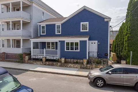 247 Pitman St, Fall River, MA 02723 photo 33