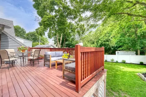 Exterior - 215 Curve St, Dedham, MA 02026 photo 6 of 10