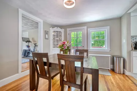 Dining - 215 Curve St, Dedham, MA 02026 photo 2 of 3