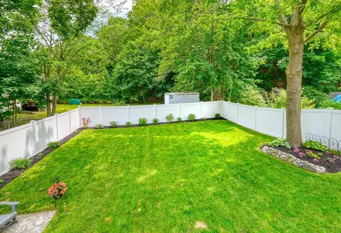 Exterior - 215 Curve St, Dedham, MA 02026 photo 5 of 10