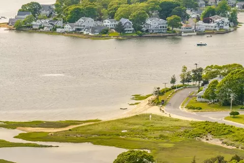 14 Bayside Ave, Wareham, MA 02571 photo 9