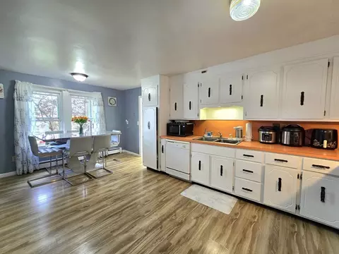 3 Main St, Spencer, MA 01562 photo 4