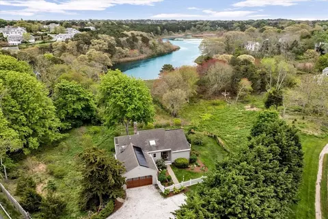 597 Orleans Rd, Chatham, MA 02650