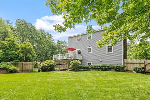 12 Willow Dr, Townsend, MA 01469 photo 3