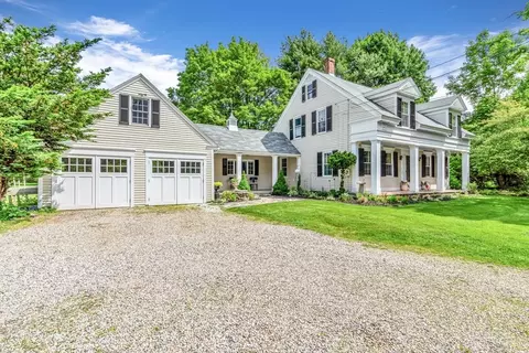 81 N Mill St, Holliston, MA 01746