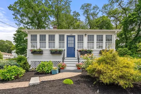 150 Pond St, Westwood, MA 02090
