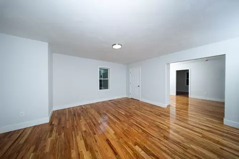 121 Horton St, Fall River, MA 02723 photo 8