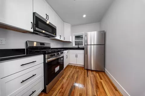 121 Horton St, Fall River, MA 02723 photo 24