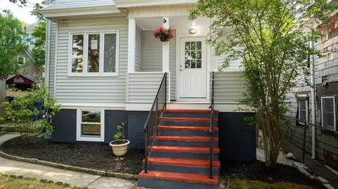 121 Horton St, Fall River, MA 02723 photo 40