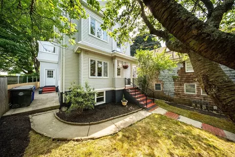 121 Horton St, Fall River, MA 02723 photo 33